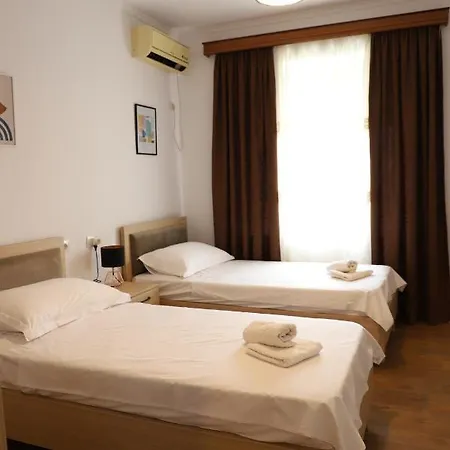 Daniel City Center Apartment Berat Exterior photo
